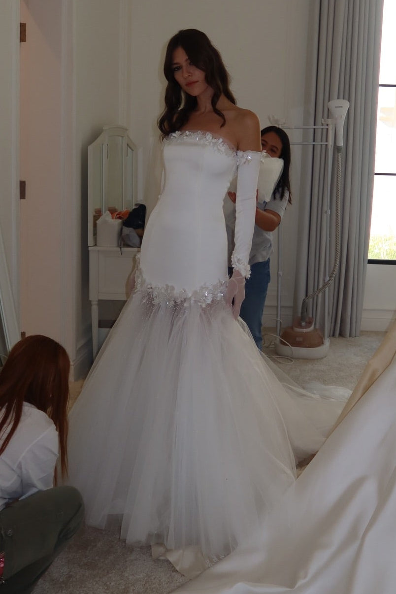 Off-the-Shoulder Mermaid Wedding Dress with Tulle Skirt