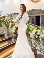 Off-the-Shoulder Lace Mermaid Wedding Dress