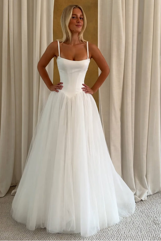 Minimalist Spaghetti Strap Tulle Ball Gown
