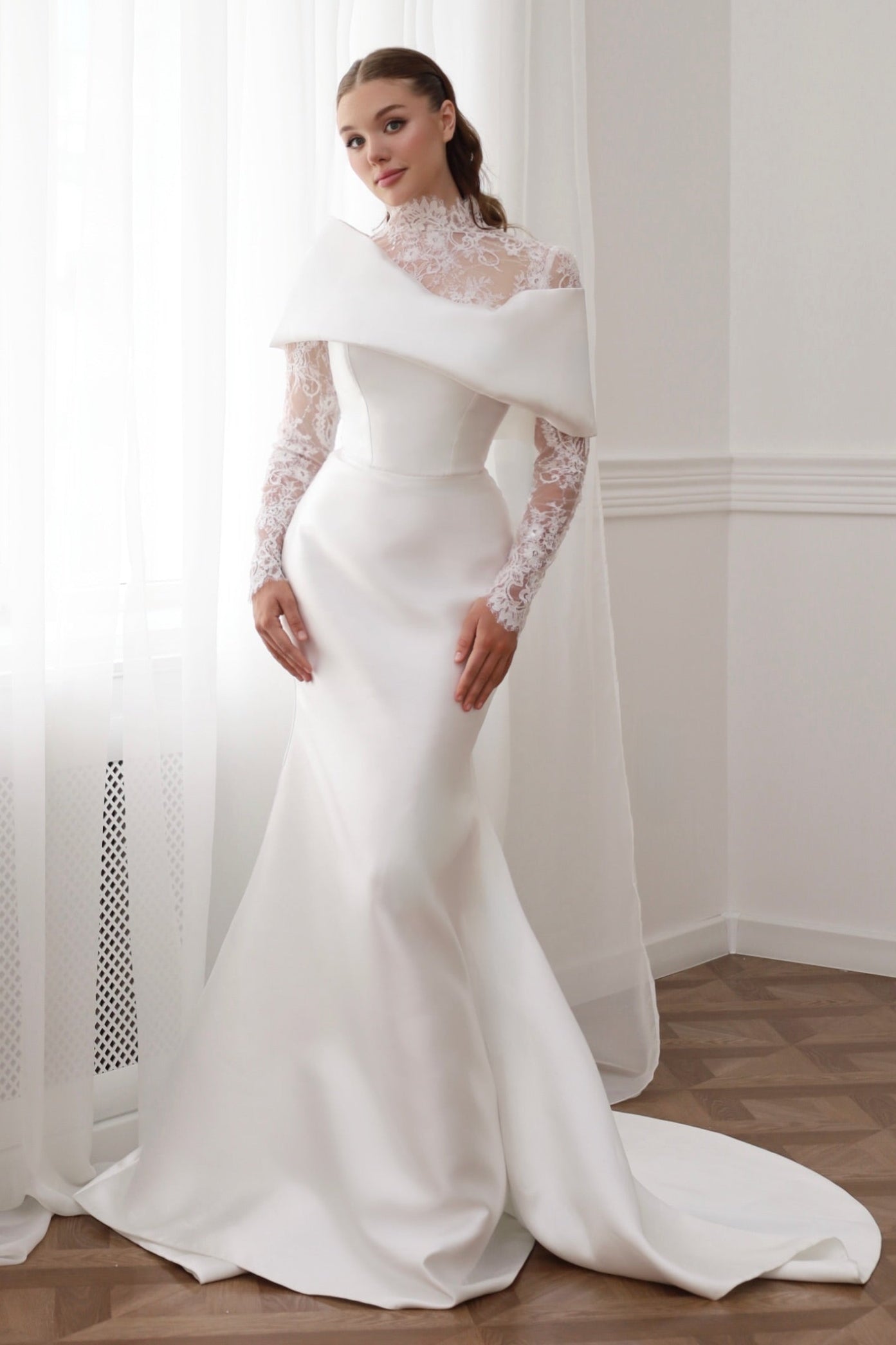 High Neck Lace Long Sleeve Trumpet Wedding Dress