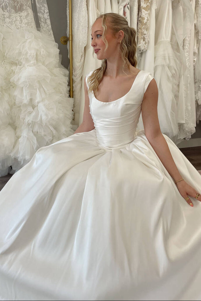 Ruched Basquewaid Satin Ball Gown Wedding Dress