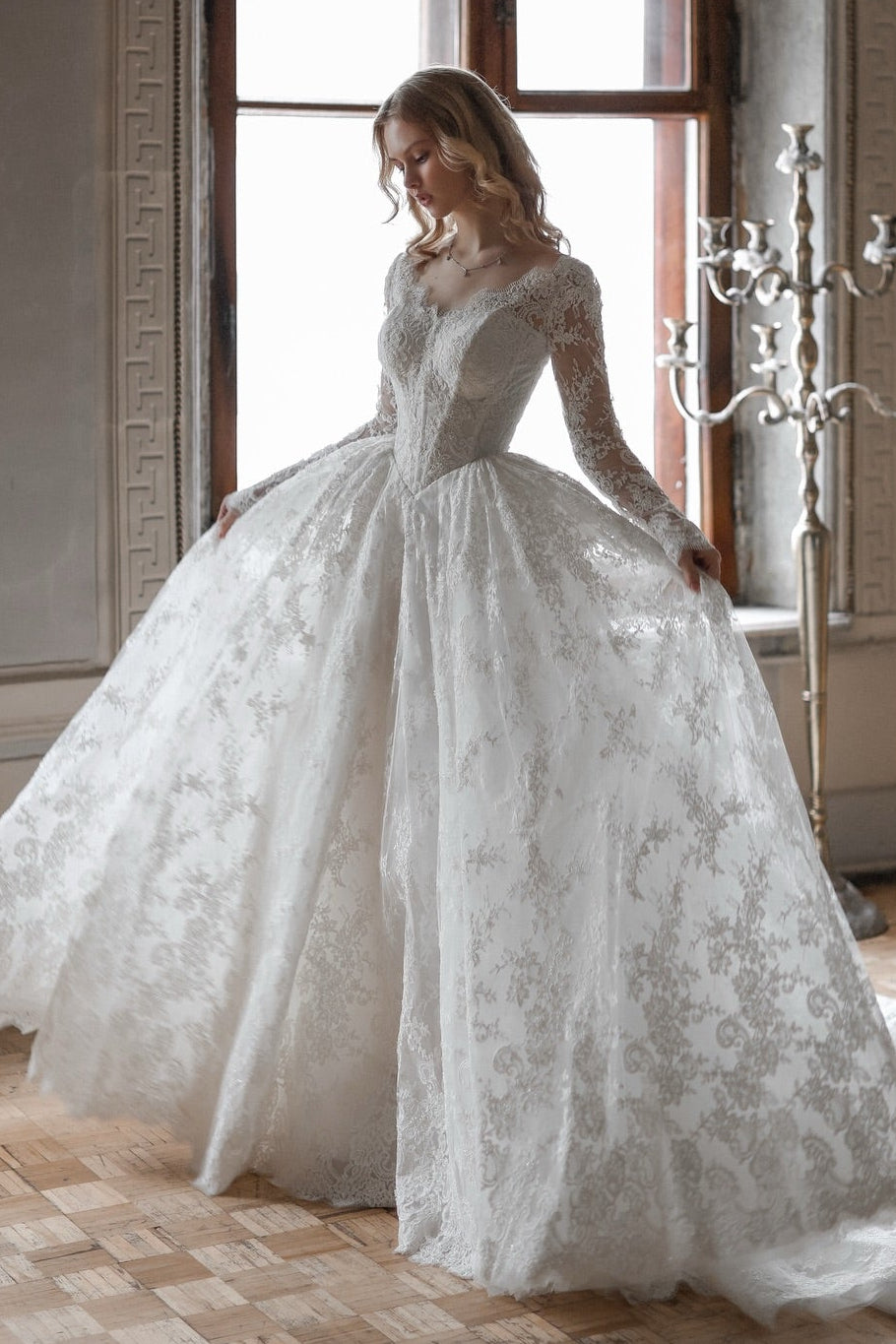 Long Sleeve Lace Corset Ball Gown Wedding Dress