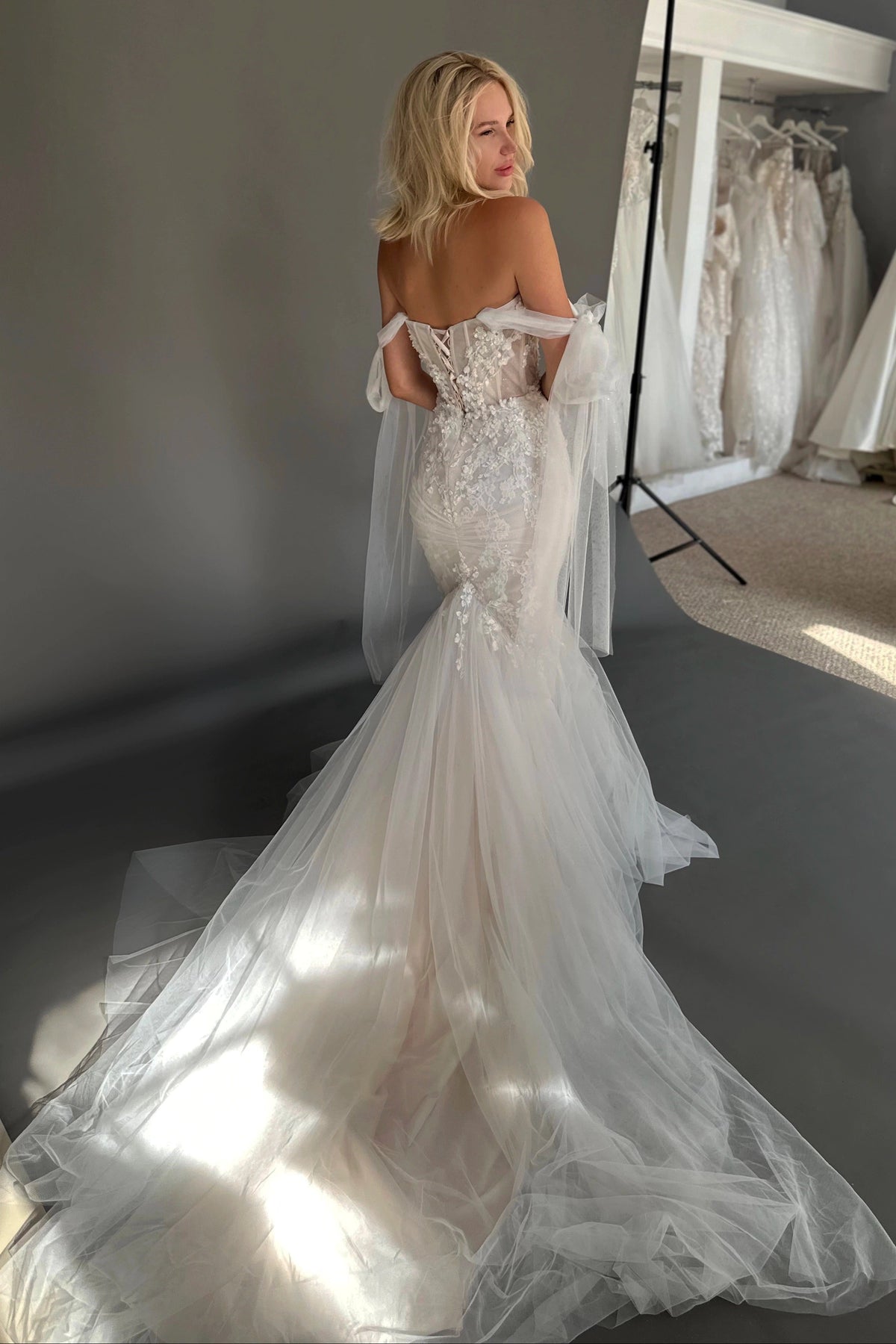 Corset Mermaid Tulle Wedding Dress with Bow Ties