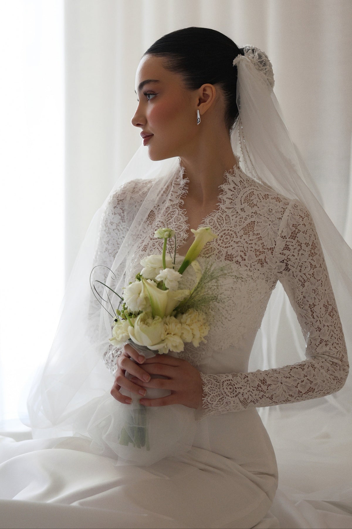 Lace High-Neck Mermaid Wedding Dress