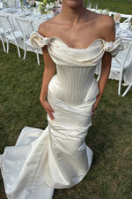 Corset Mermaid Wedding Dress with Ruffled Back
