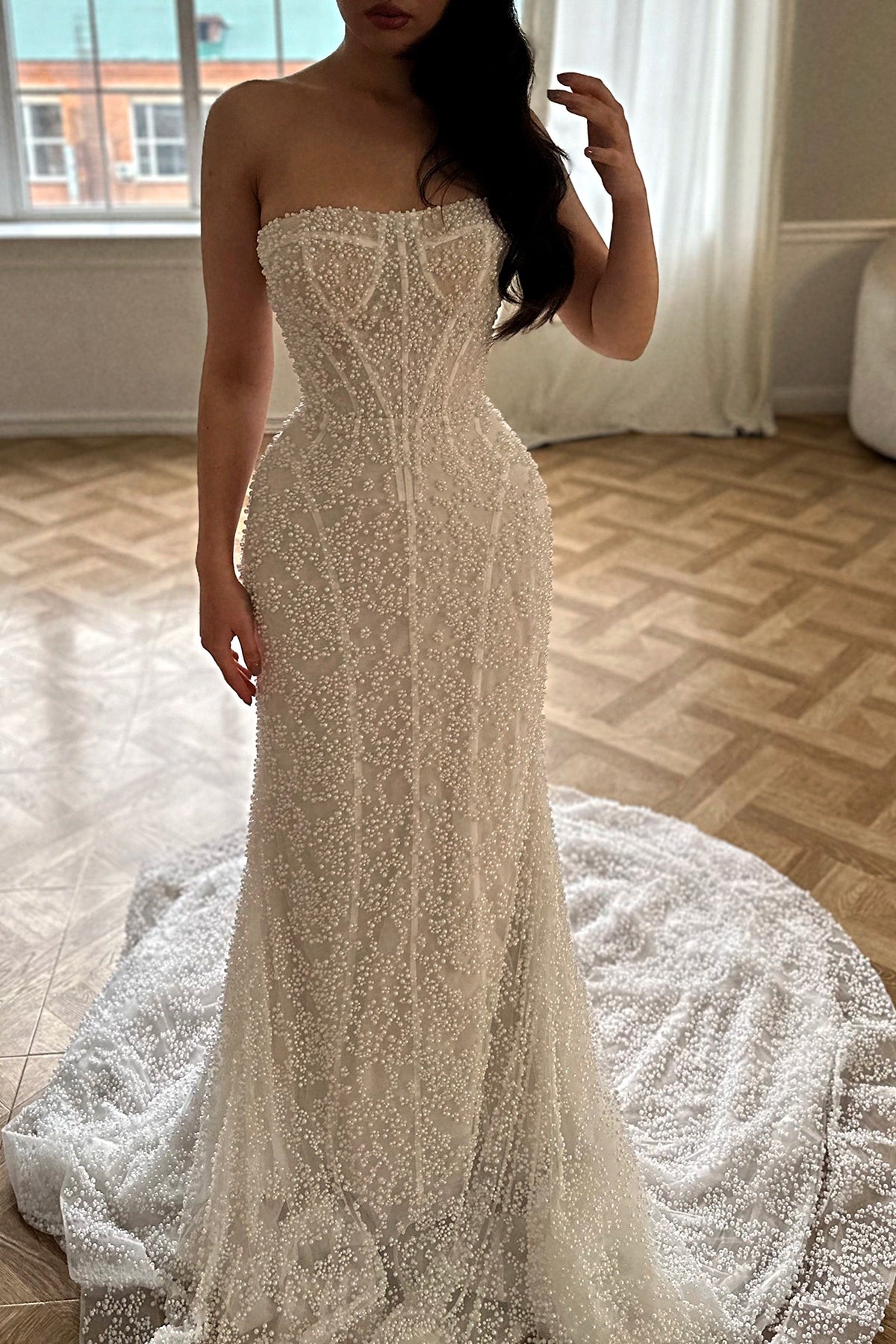 Pearl-Embellished Corset Mermaid Wedding Dress