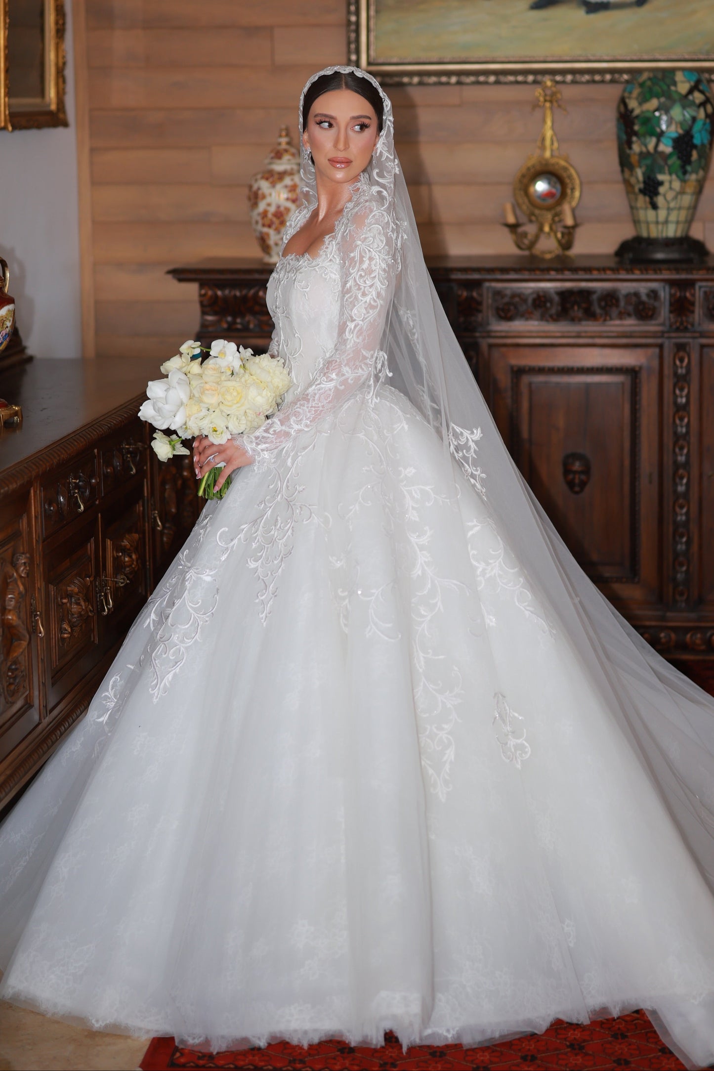 Long Sleeve Lace Ball Gown Wedding Dress with Veil
