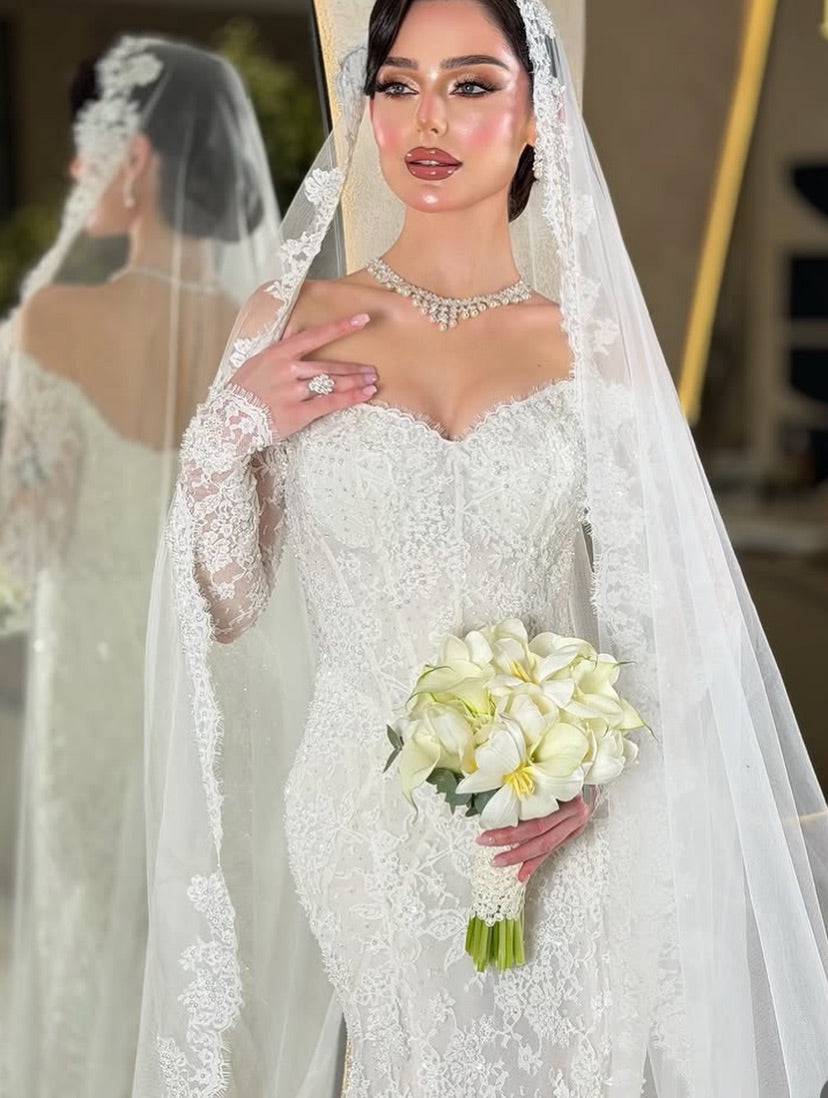 Off-the-Shoulder Lace Mermaid Wedding Dress