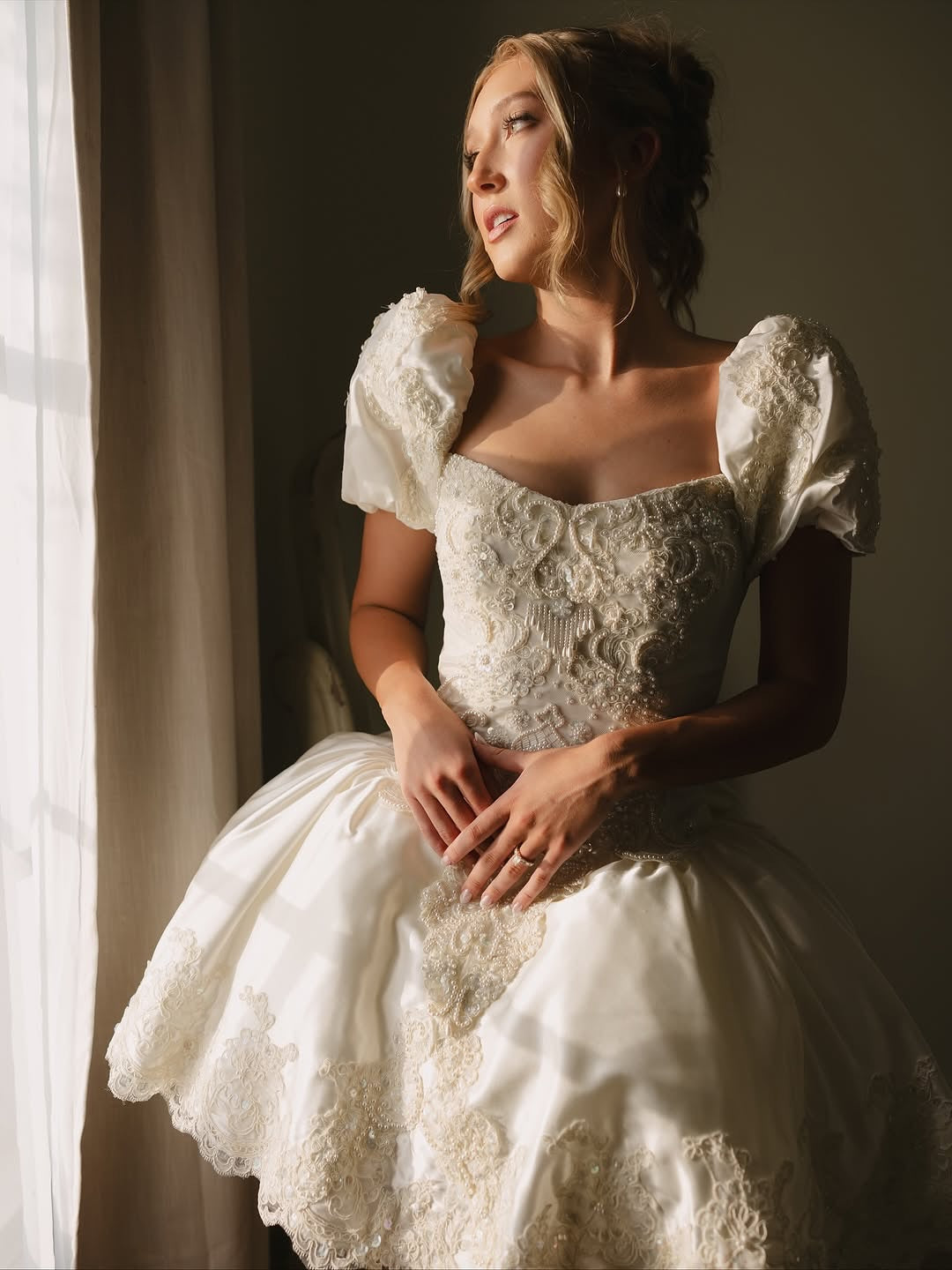 Puff Sleeve Bubble Skirt Mini Bridal Dress