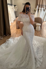 Pearl-Embellished Corset Mermaid Wedding Dress