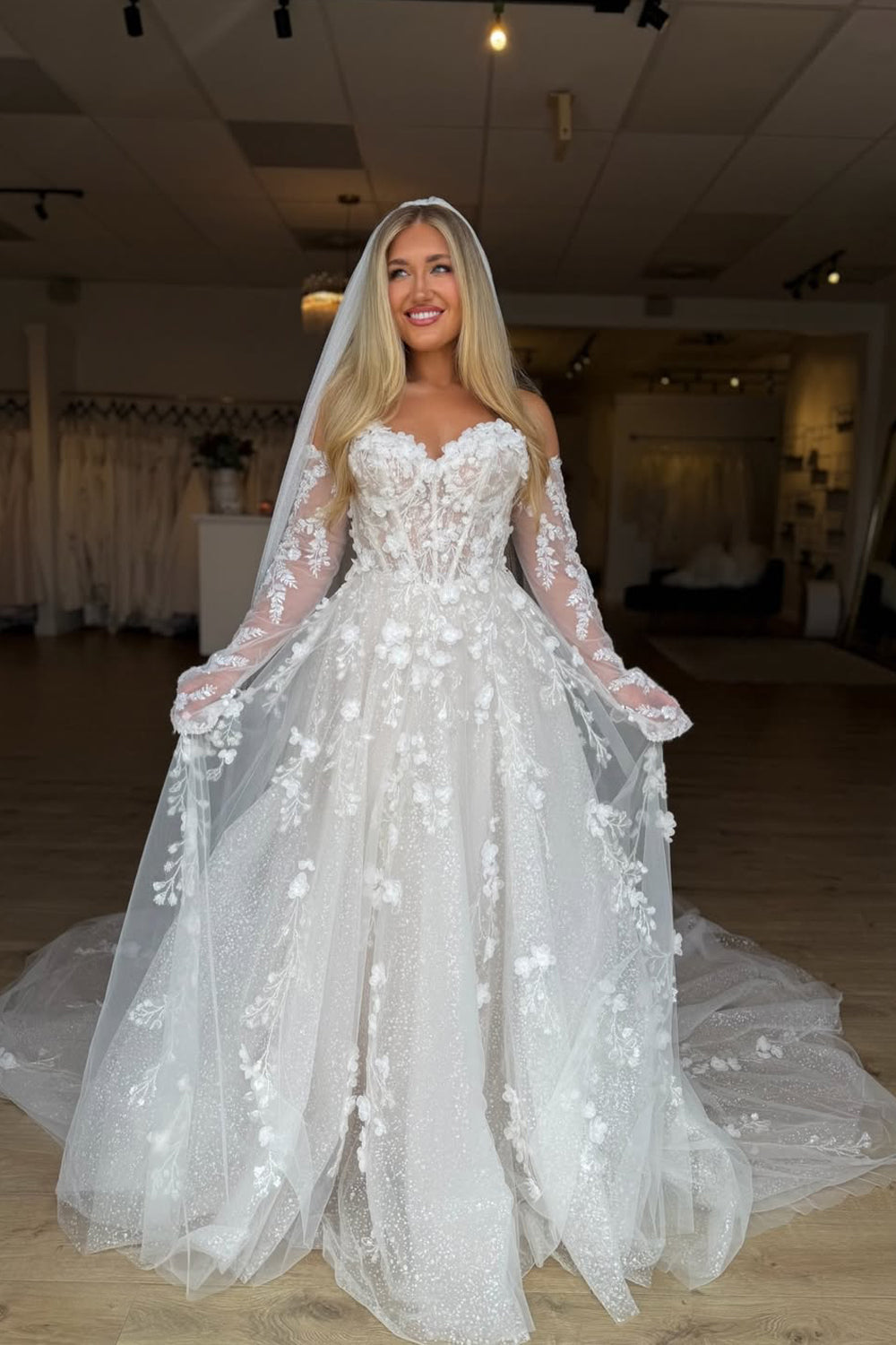 Romantic Sweetheart Glitter Tulle A-Line Bridal Dress