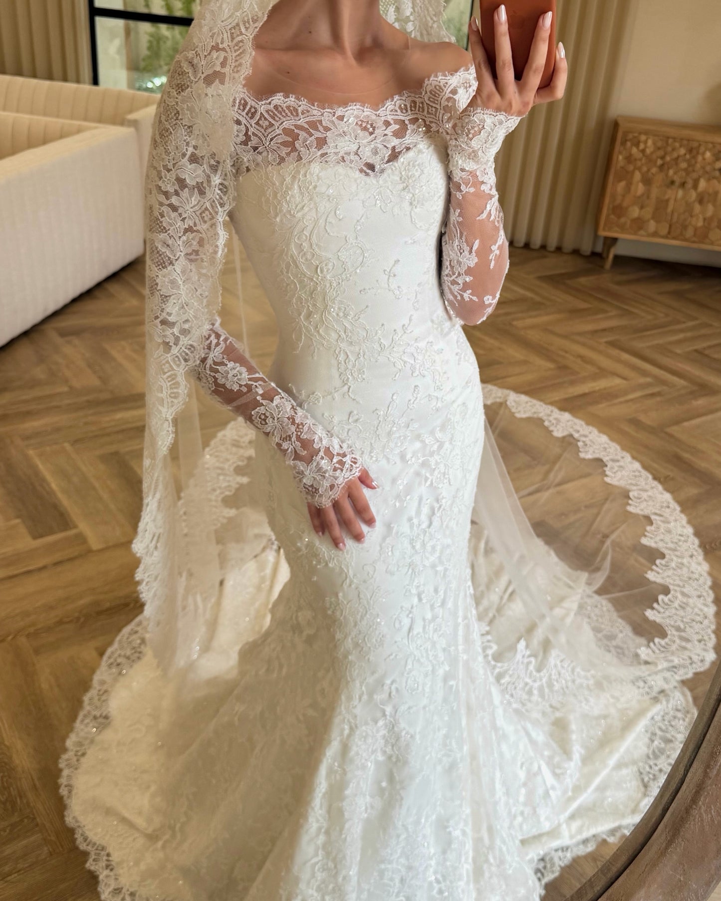 Off-Shoulder Lace Mermaid Wedding Dress with Long Sleeves