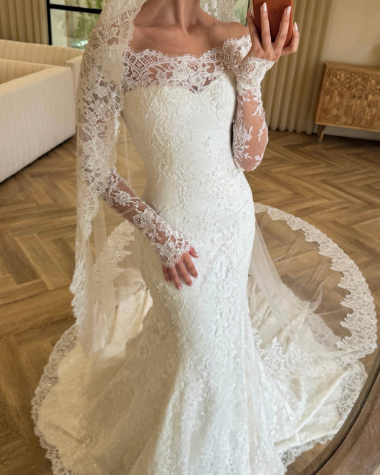 Off-Shoulder Lace Mermaid Wedding Dress with Long Sleeves