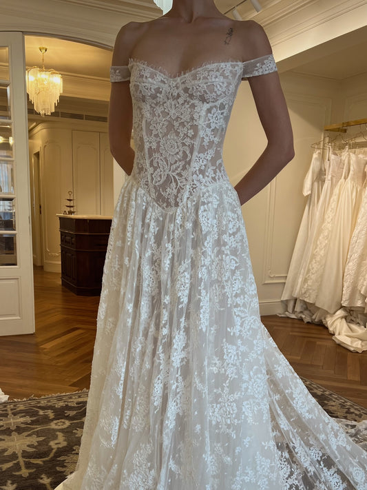 Off-the-Shoulder Lace A-Line Wedding Dress