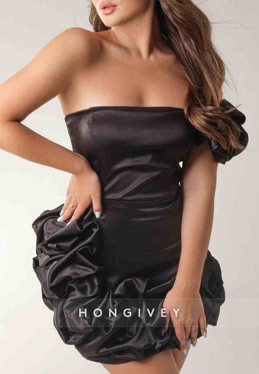 Simple Black Strapless Pleated Tie Back Sheath Mini Homecoming Dresses