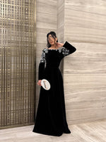 Elegant Black Long Sleeve Sequins Applique A-Line Floor-Length Evening Dress