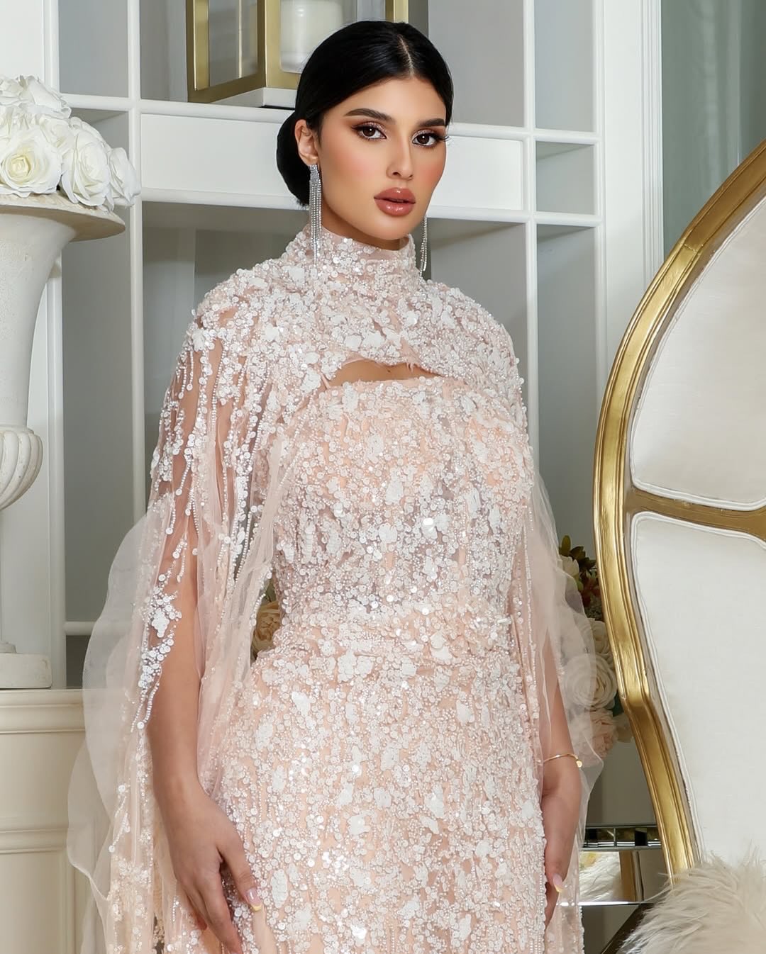 Luxury High Neck Cape Sleeve A-Line Sequins Sparkle Floraml Women Evening Dress