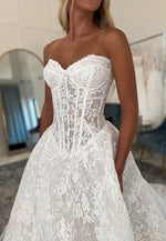 Elegant Lace Sweetheart Sleeveless A-Line Floor-Length Wedding Dress