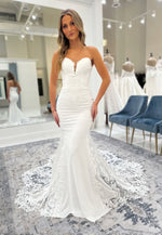 Mermaid Sleeveless Sweetheart Applique Lace Floor-Length Wedding Dress
