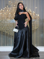 Sweetheart Sleeveless Black Shawl A-Line Floor-Length Evening Dress