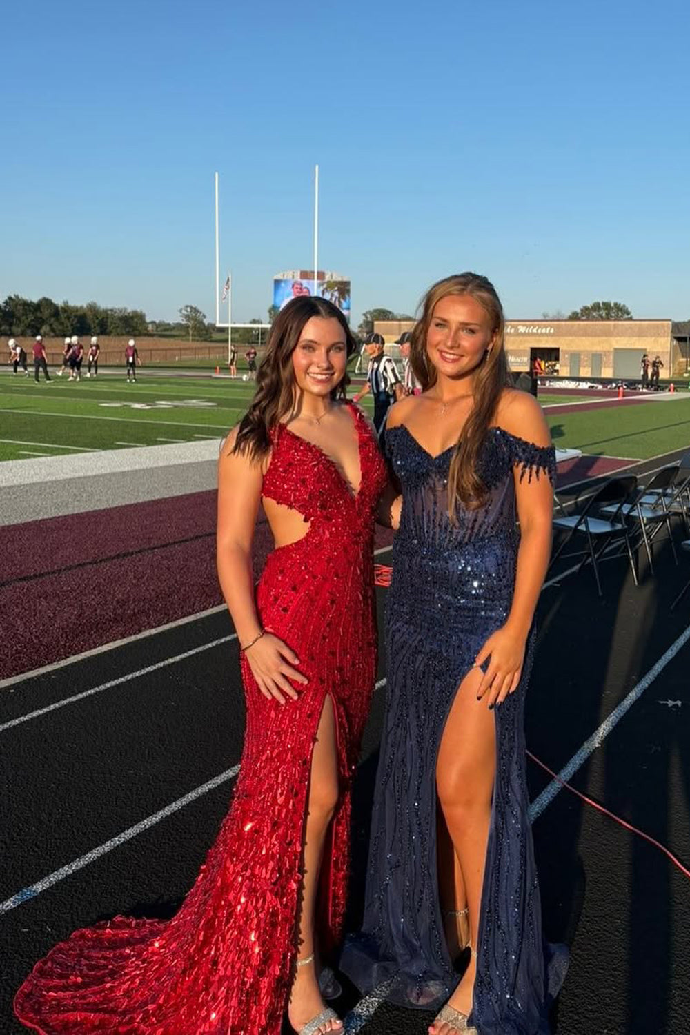 Gorgeous Mermaid V Neck Red Sequins Beading Long Prom Dress with Slit