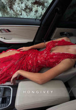 Red Halter Low V-Neck Column High Slit Prom Dresses with Appliques