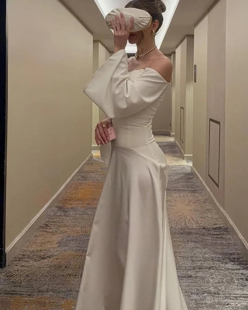 Simple Off the Shoulder Long Sleeve A-Line Evening Dress Floor-Length