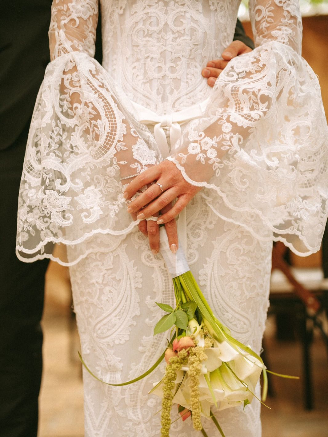 Lace Off the Shoulder Long Sleeve Mermaid Women Wedding Dress