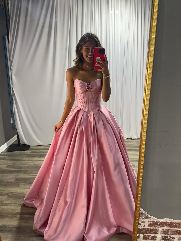 Pink Sweetheart Flowers A-Line Floor-Length Prom Dress Sleeveless Cut Outs