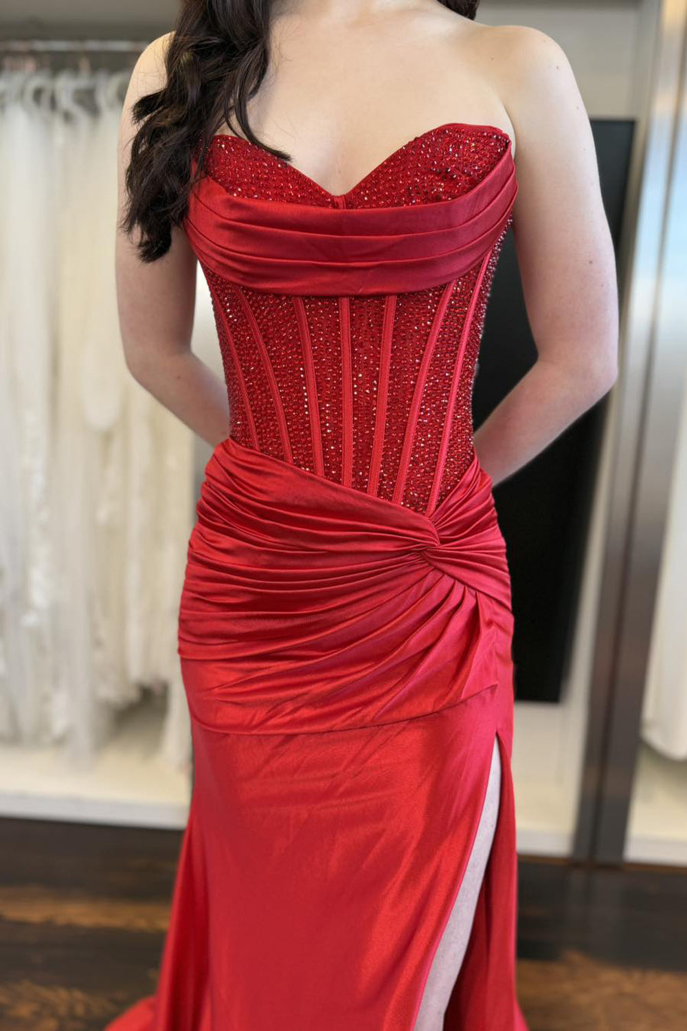 Mermaid Sweetheart Red Satin Prom Dress with Hot Stone