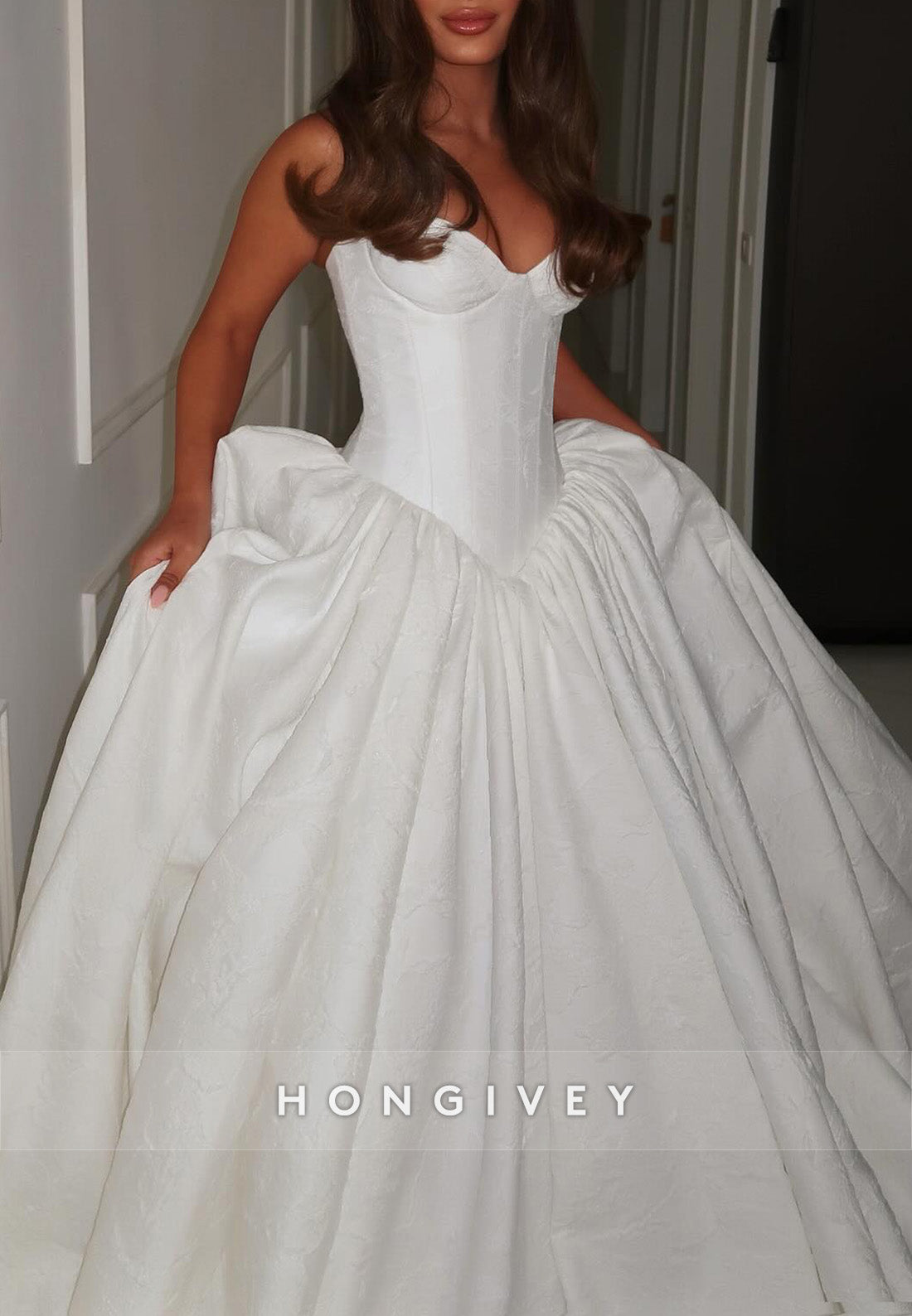 Sweetheart Strapless Court Train Ball Gowns Pleated Wedding Dresses