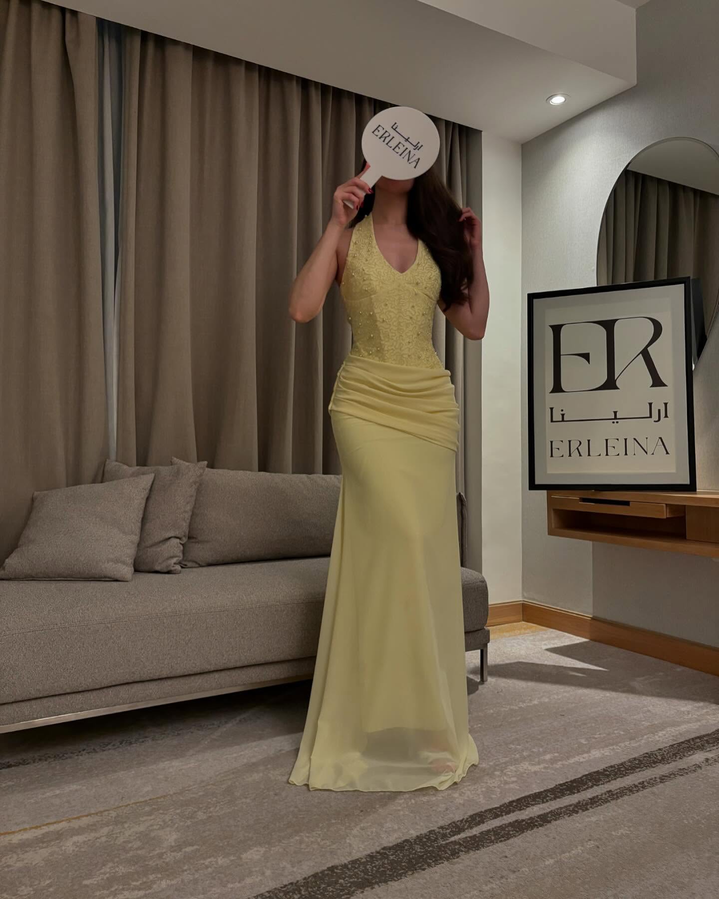 Fashion Yellow Halter Beadede Mermaid Sleeveless Floor-Length Evening Dress