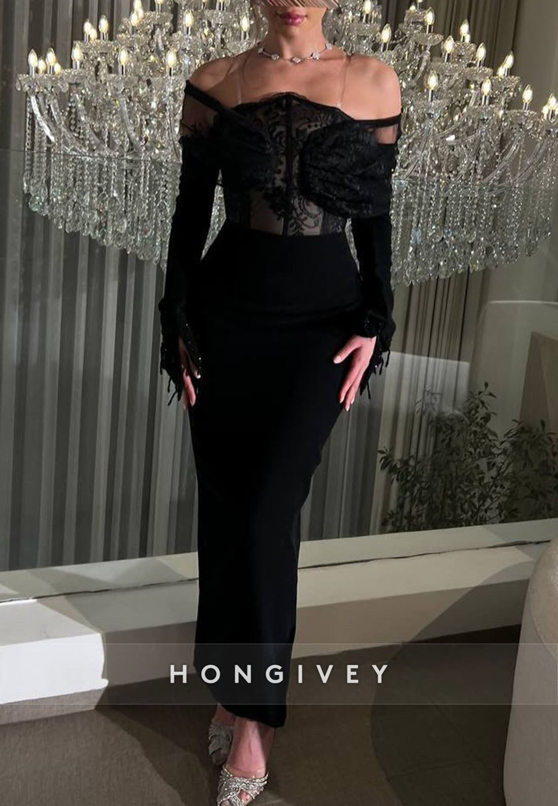 Elegant Off the Shoulder Black Sheath Bell Sleeves Evening Gowns