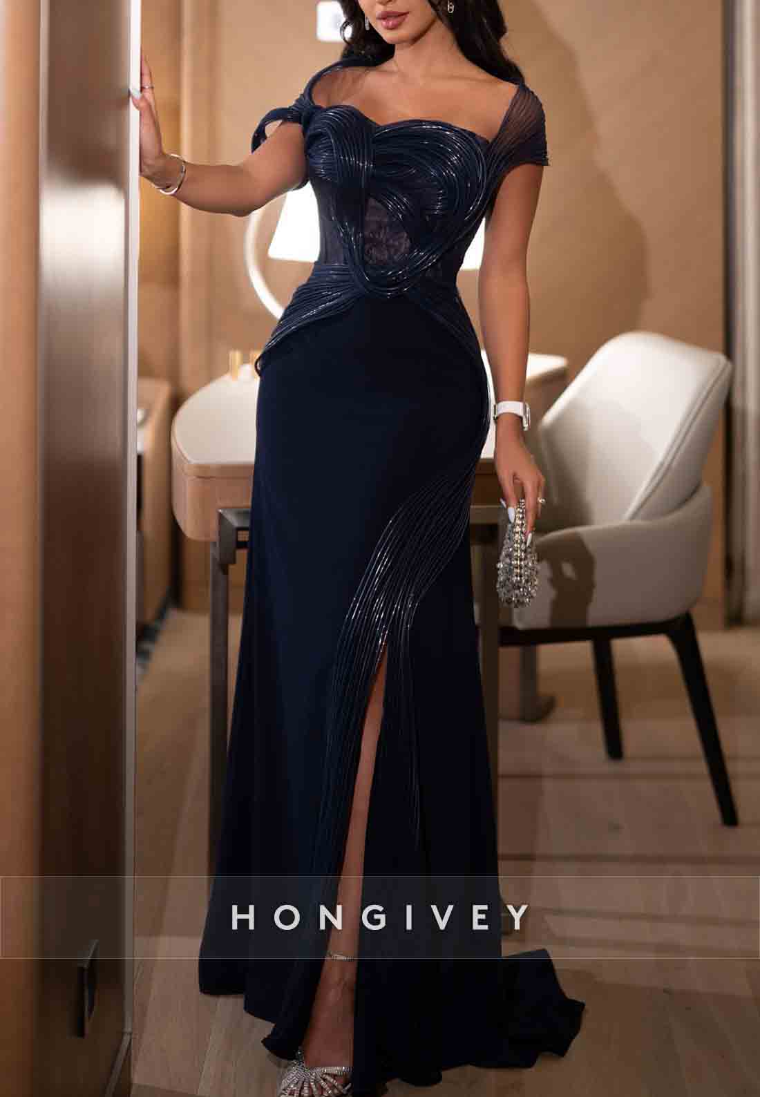 Sweetheart Elegant Floor-Length Cap Sleeves Evening Gown wth Side Slit