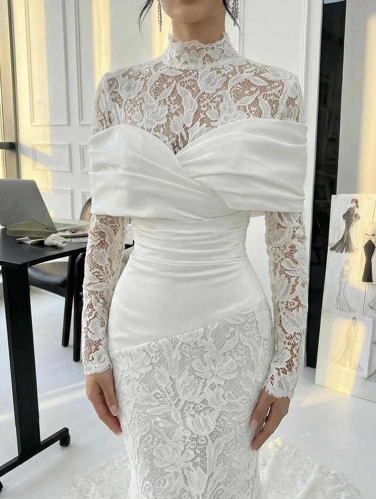 Lace High Neck Long Sleeve Mermaid Formal Wedding Dress