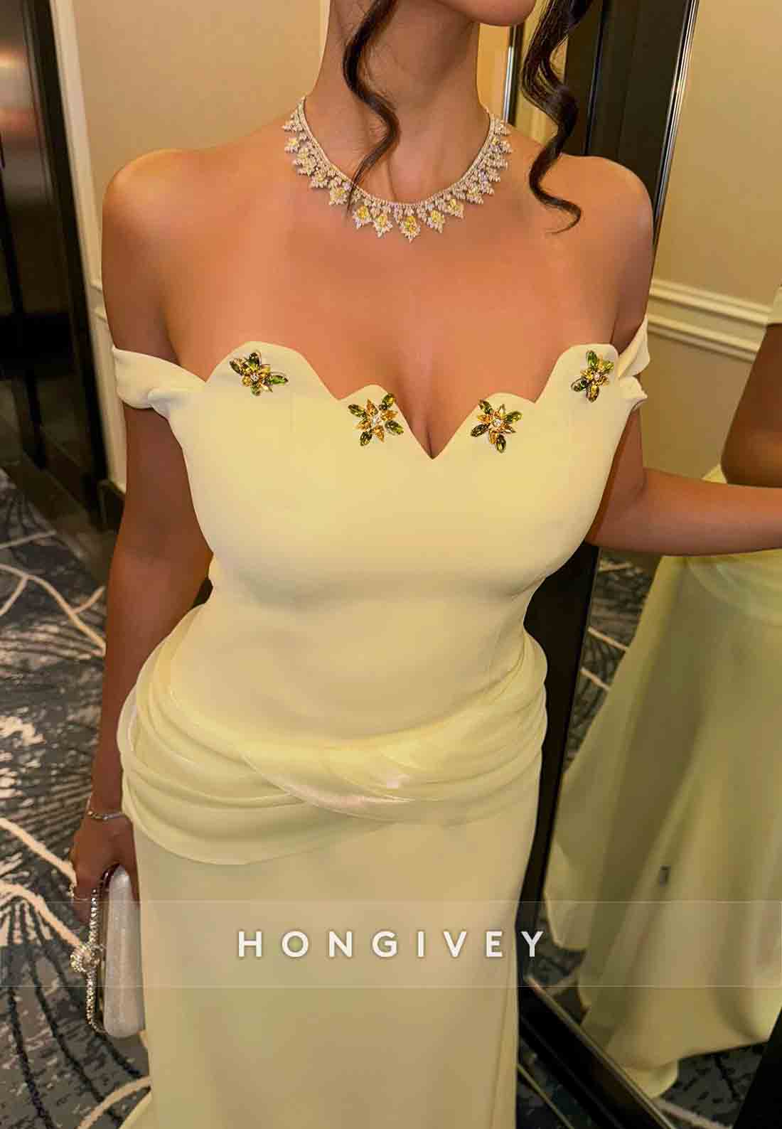 Floor-Length Off the Shoulder Scalloped Neck A-Line Evening Gowns