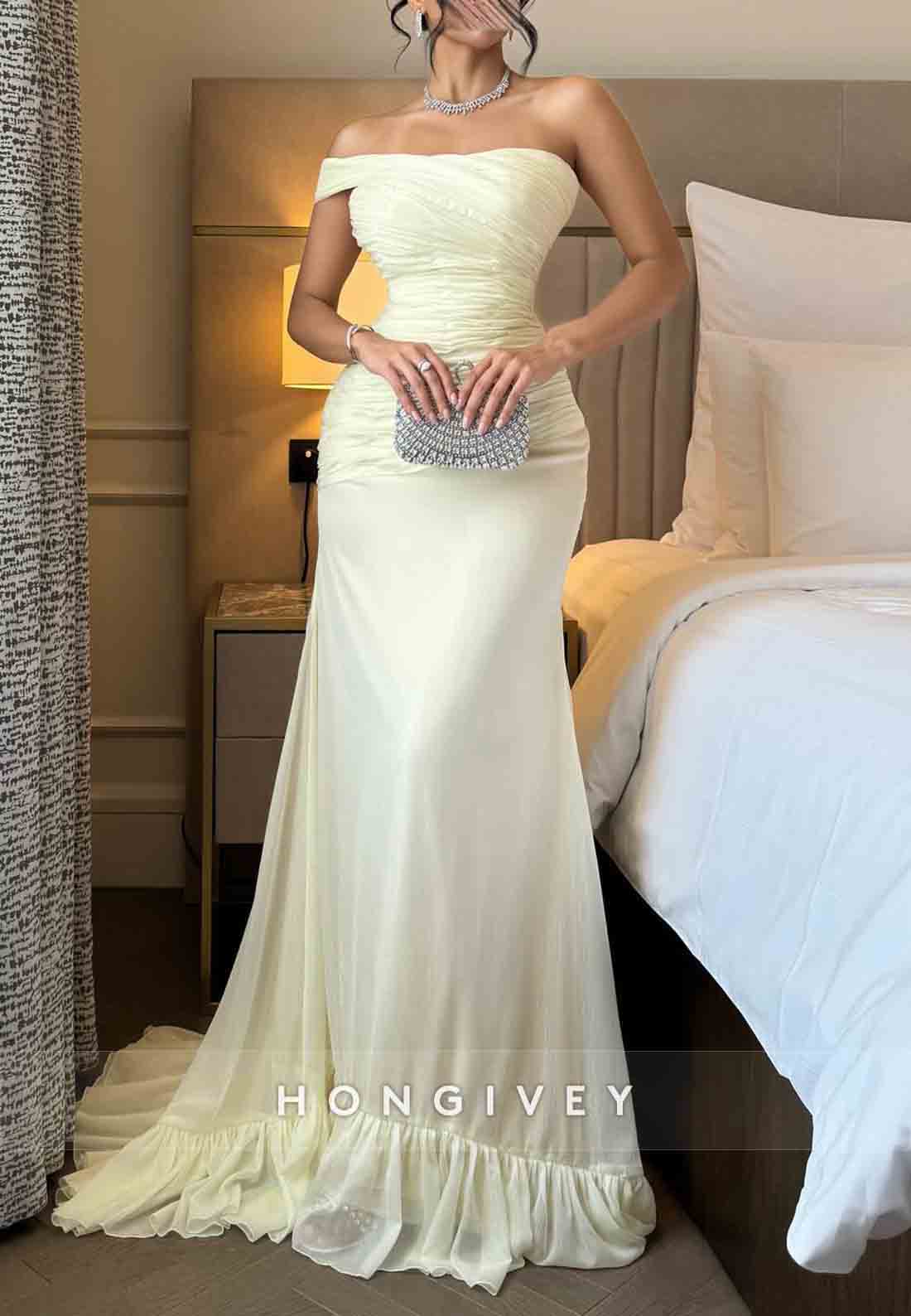 Trumpet Yellow Wedding Guest Off-Shoulder Ruched Floor-Length Evening Gown