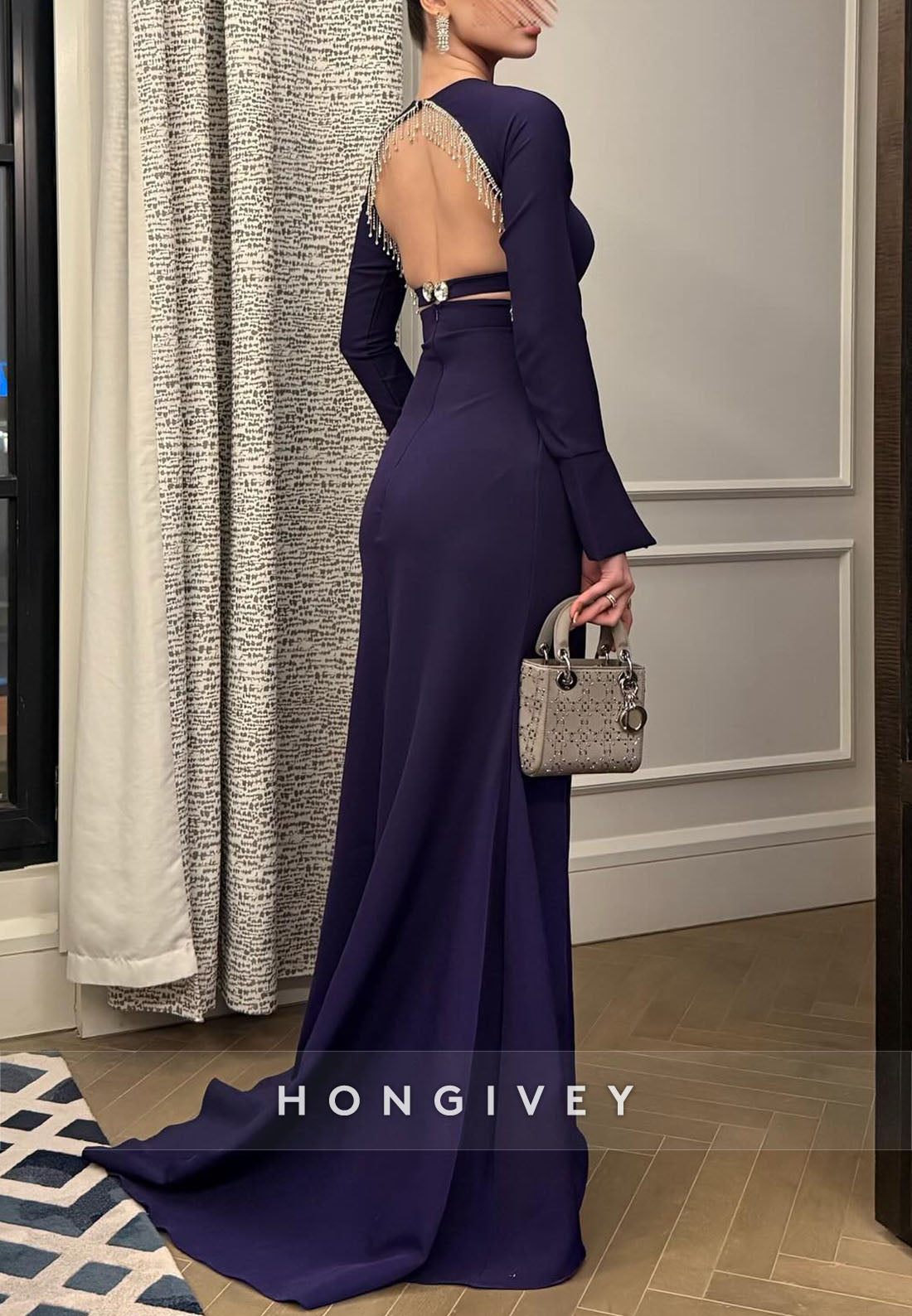 Bell Sleeves Long Sleeves Floor-Length Trumpet Evening Gowns with Tassel