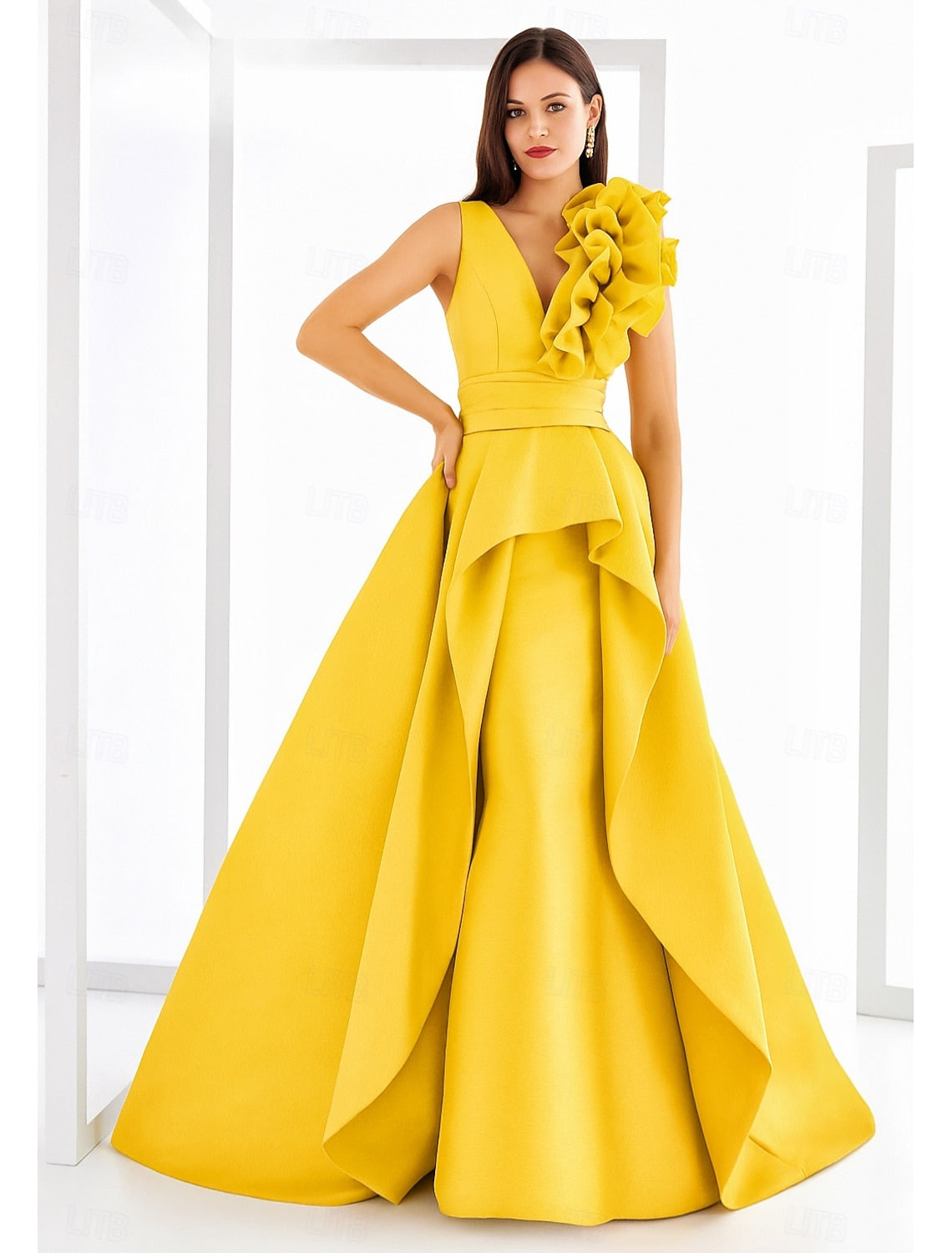 V Back Ruched Floor-Length A-Line V-Neck Sleeveless Evening Gowns