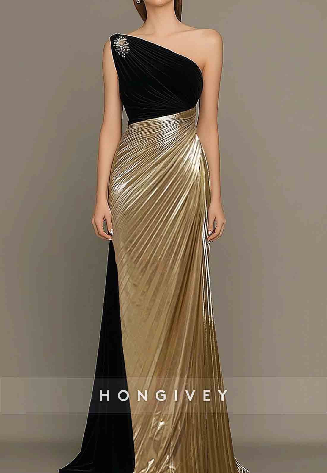 One Shoulder Black Gold Evening Gown Trumpet Satin Mother Of the Bride Dress with Rhinestone Pleats