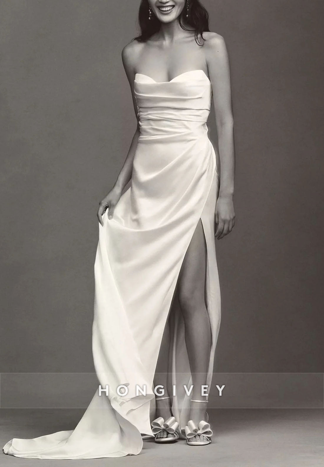 Strapless Floor-Length Satin Pleated Trumpet Wedding Dresses with Side Slit