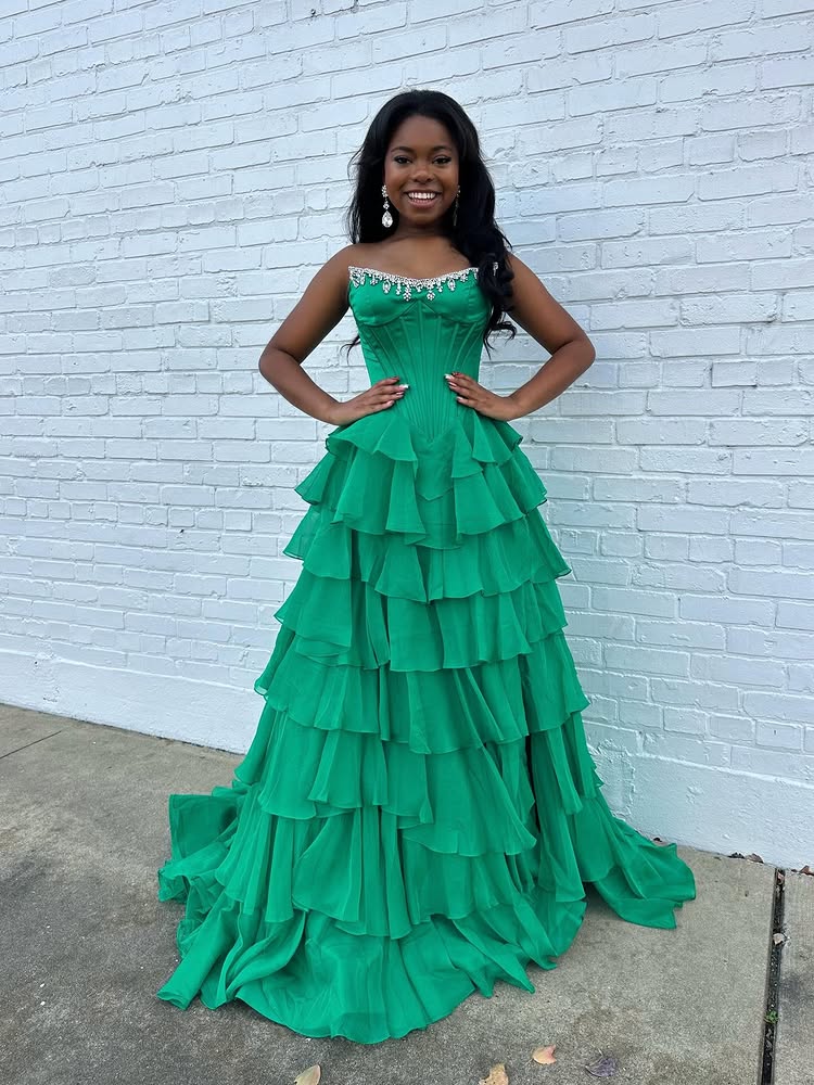 Sweethear Beaded Green Sleeveless A-Line Tassel Floor-Length Prom Dress