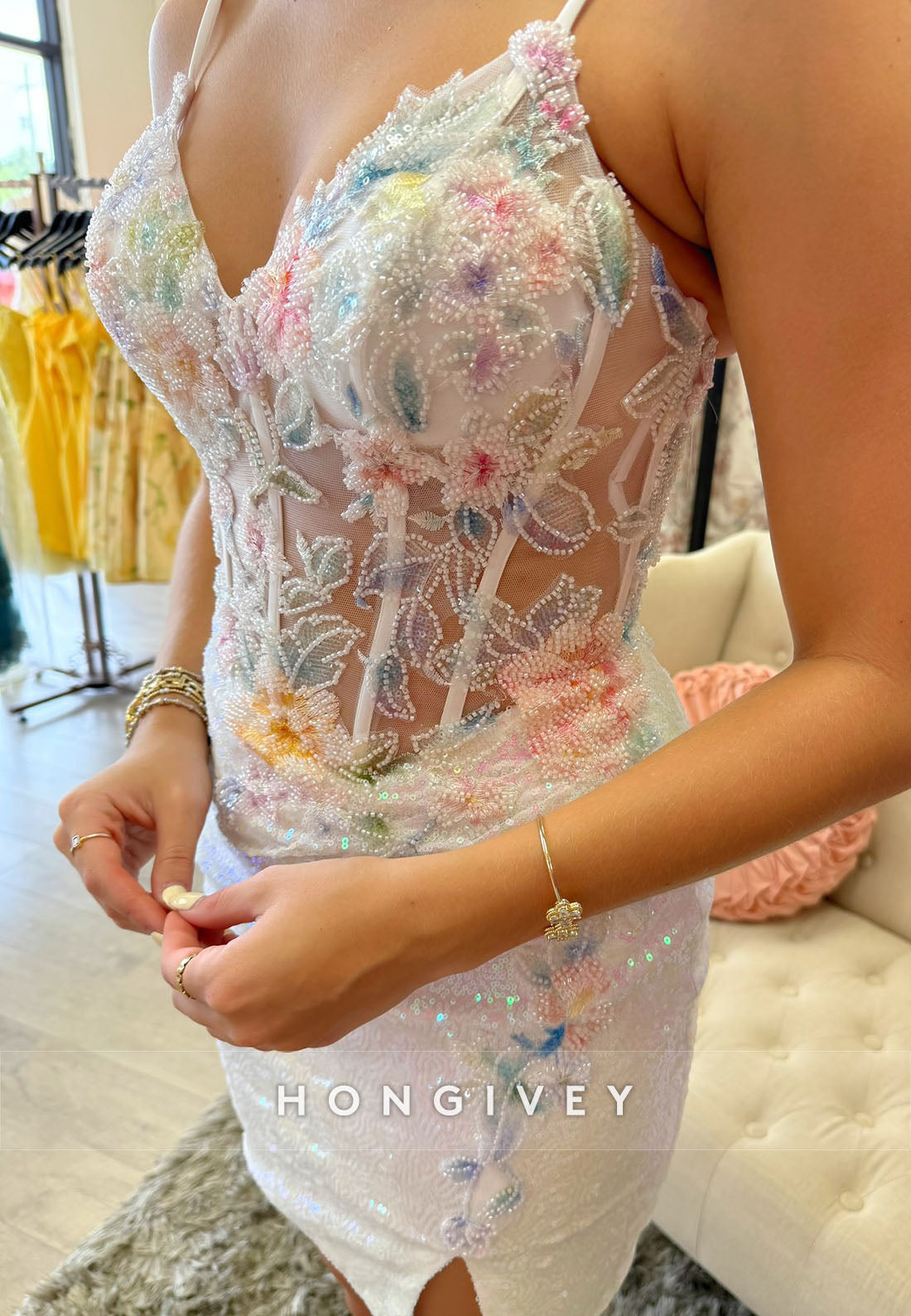 Spaghetti Straps Embroidery Flowers V-Neck Sheath Short Homecoming Dress with Slit