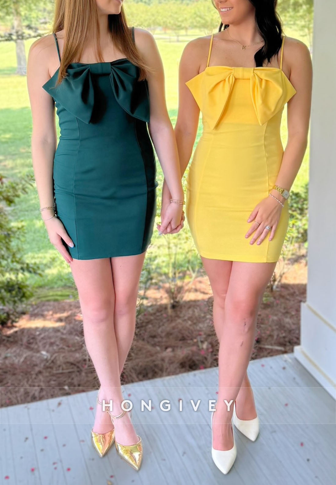 Yellow Spaghetti Straps Sheath Short Homecoming Dress with Bowknot