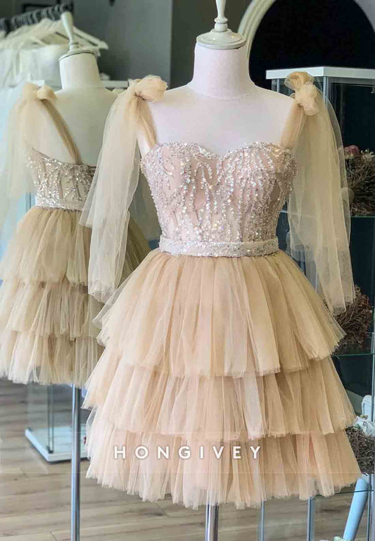 Tulle Sequined Bowknot Ruffles Regular Straps A-Line Short Homecoming Dresses