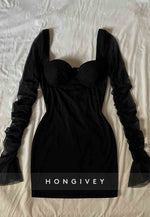 Black Bell Sleeves Sweetheart Sheath Pleated Mini Homecoming Dresses