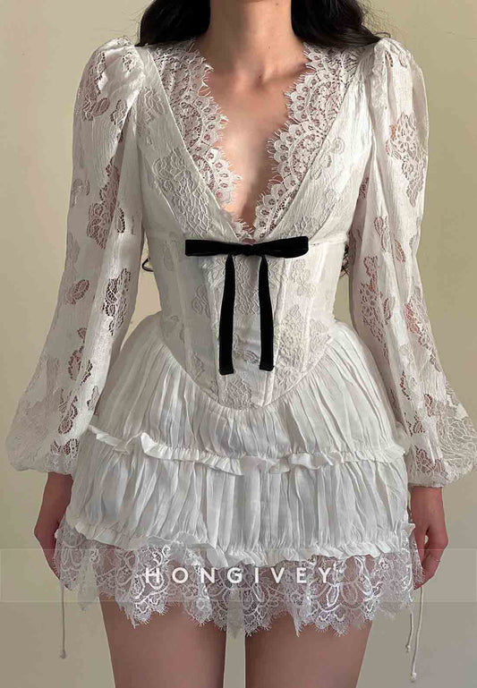 Long Sleeves Back Hole Low V-Neck A-Line Short Homecoming Dresses with Bowknot