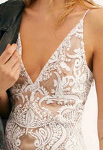 Low V-Neck Embroidery V Back Spaghetti Straps A-Line Sleeveless Mini Homecoming Dresses