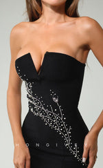 H2189 - Sexy Fitted Strapless Beaded Appliques With Side Slit Party/Homecoming Dress