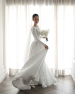 Elegant Long Sleeve A-Line Floor-Length Wedding Dress